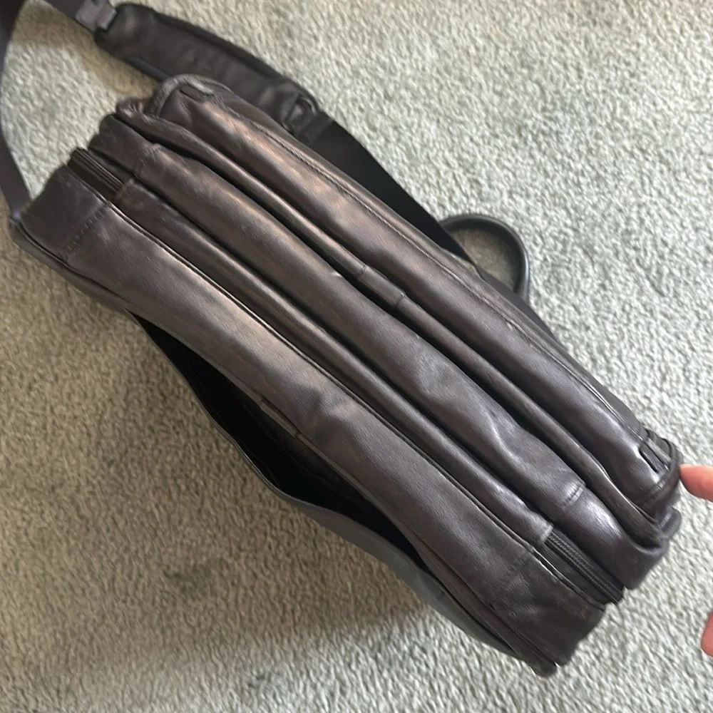 TUMI Genuine Leather Business Briefcase Laptop Bag Alpha T-Pass